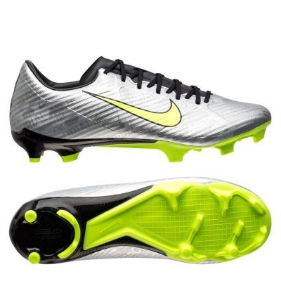 kunstgras schoenen maat 43