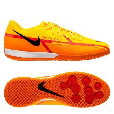 zaalvoetbalschoenen nike met sok